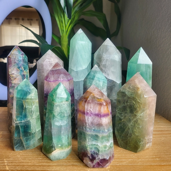 S-M-L-XL Rainbow Fluorite Crystal Tower Wands / 3rd Eye Chakra Cleansing Wand - Picture 1 of 5